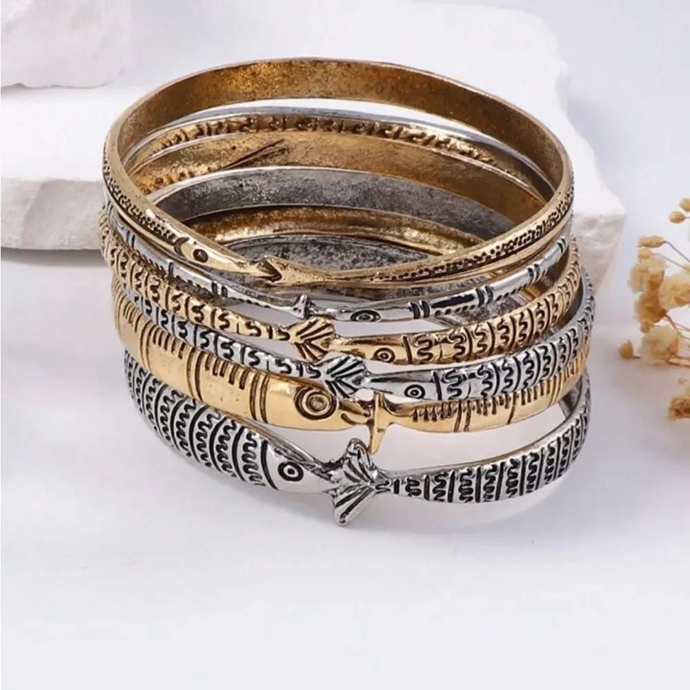 Fish Silver and Gold Bracelet Set A1513
